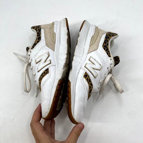 New Balance 6.5 997H Leopard Print - Picture 4 of 9